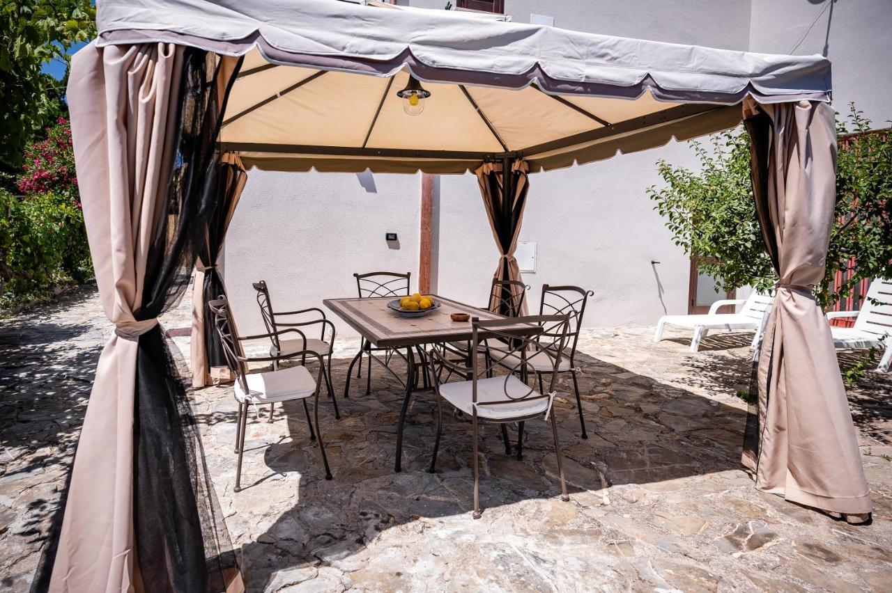 Casa Aniello Villa Caprioli Bagian luar foto